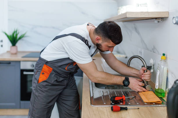 Best Emergency Plumber  in Lake Kerr, FL